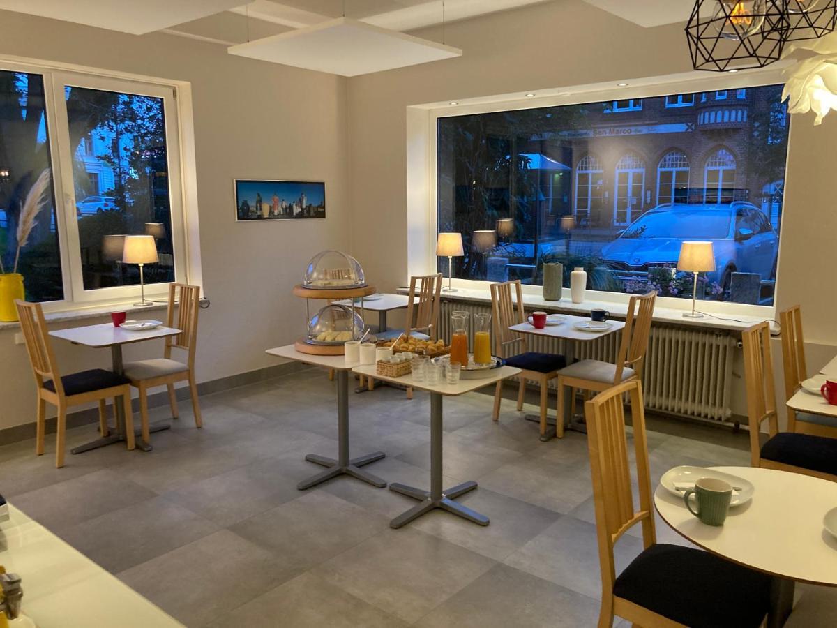 Hotel Am Muehlenteich Любек Экстерьер фото
