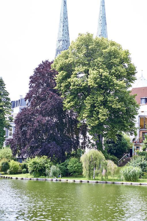 Hotel Am Muehlenteich Любек Экстерьер фото